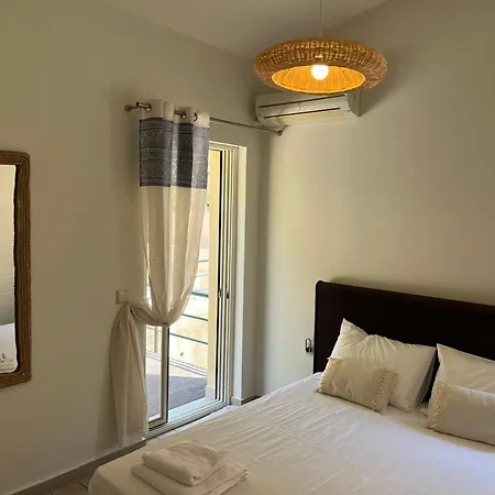 Daphne Corfu בית נופש