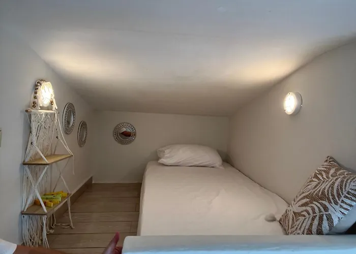 Daphne Corfu Glyfada (Corfu)