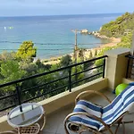 Dom wakacyjny Daphne Corfu Glifada